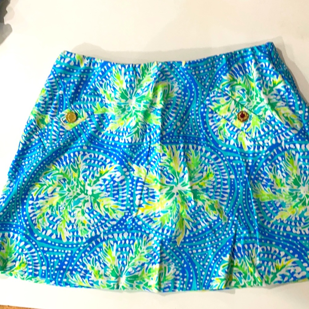 Lilly Pulitzer skort size small VGUC